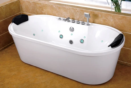 Baignoire rectangulaire autoportante